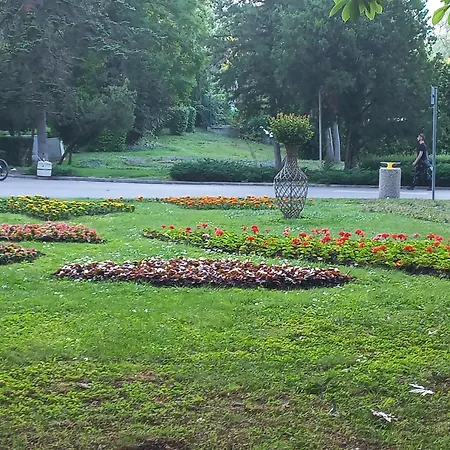 Διαμέρισμα Krisiya In *